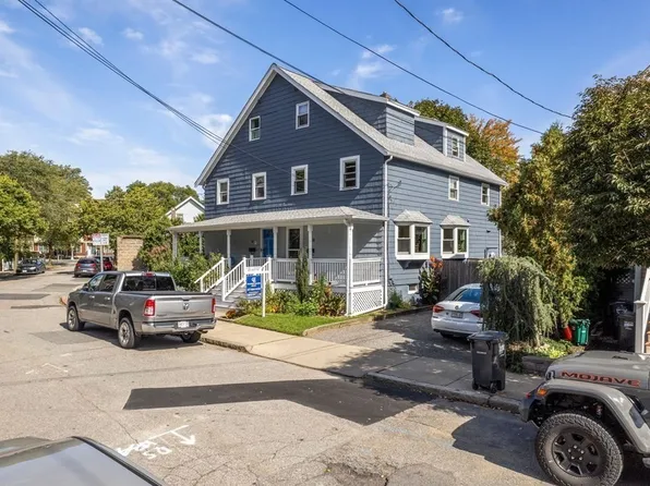 18 Brookford St, Cambridge, MA 02140