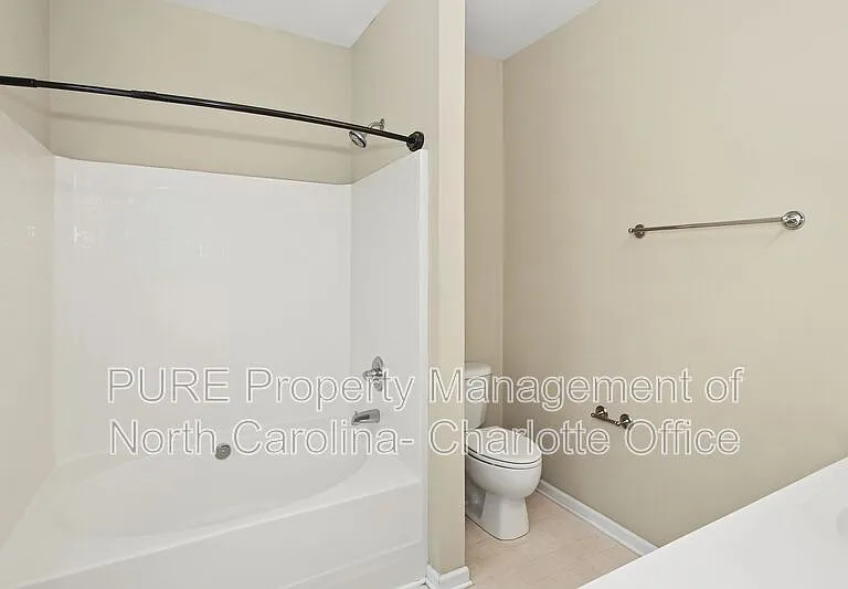 7428 Darblay St — Photo 16
