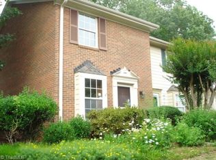 2755 Cottage Pl, Greensboro, NC 27455