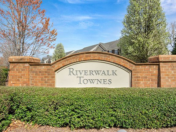 2nd image of 101 Riva Ct