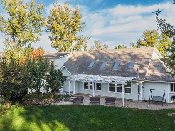 25530 Gooseberry Ln, Caldwell, ID 83607