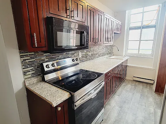 806 Cathedral St #104 — Photo 3