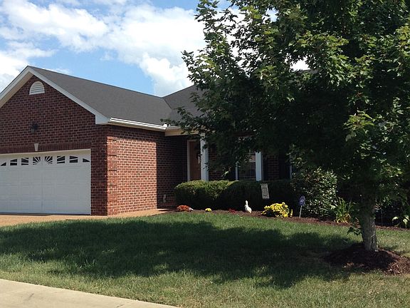 2nd image of 259 Walbrook Dr