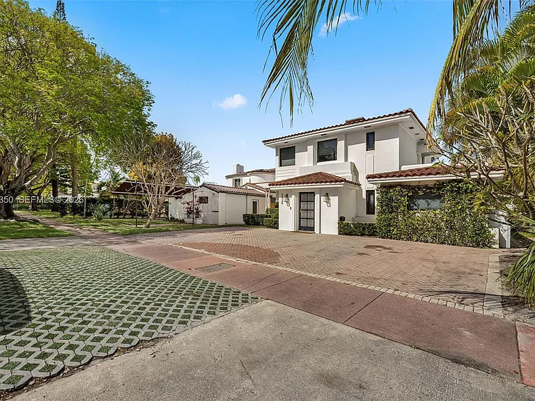 3420 Sheridan Ave — Photo 16