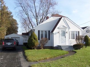 2423 Middle Rd, Oneida, NY 13421