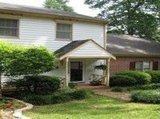 130 Milford Ct, Cary, NC 27511