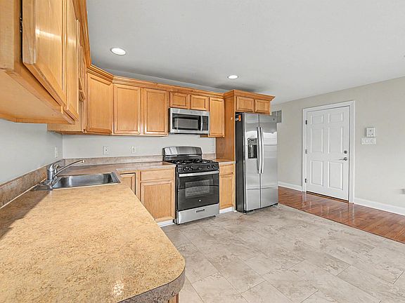 3rd image of 2425 Formicas Way #2425