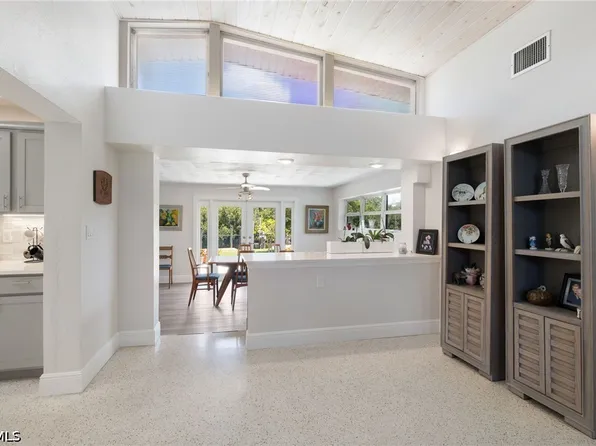 1729 Club House Rd, North Fort Myers, FL 33917