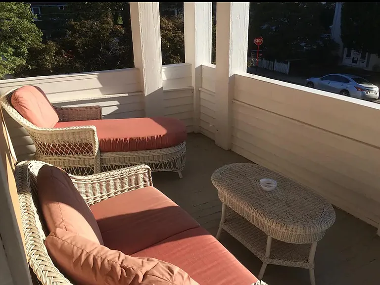 710 Dellwood St #2 — Photo 10