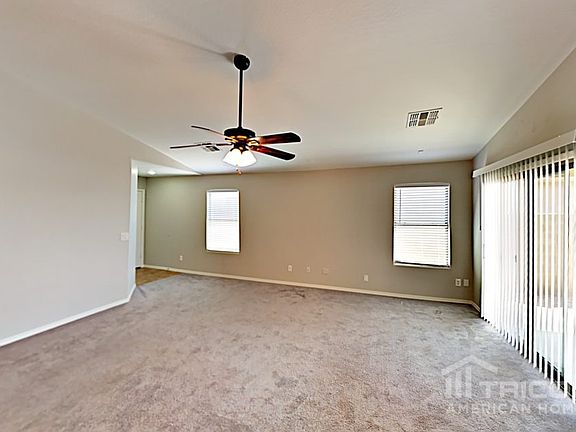 4th image of 38620 N La Grange Ln