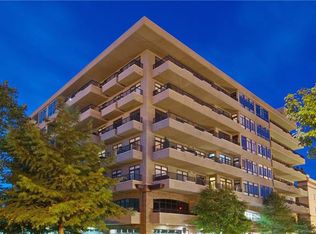 21 Battery Park Ave APT 306, Asheville, NC 28801