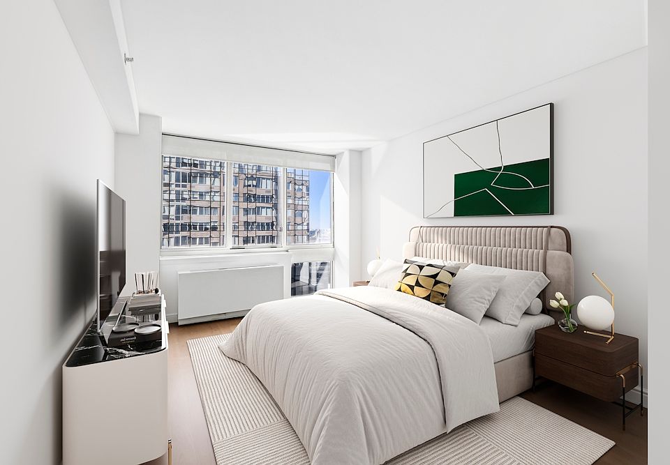 1st image of 561 10th Ave APT 4L