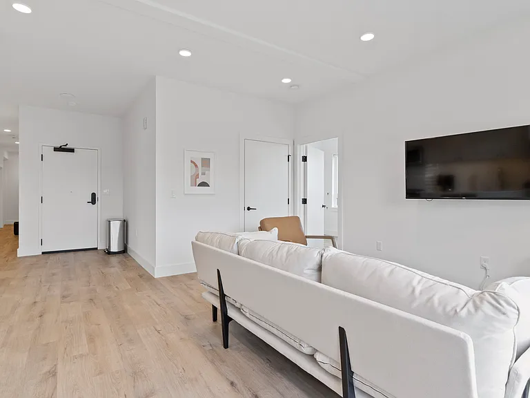 Bosco 1717 University Ave — Photo 38