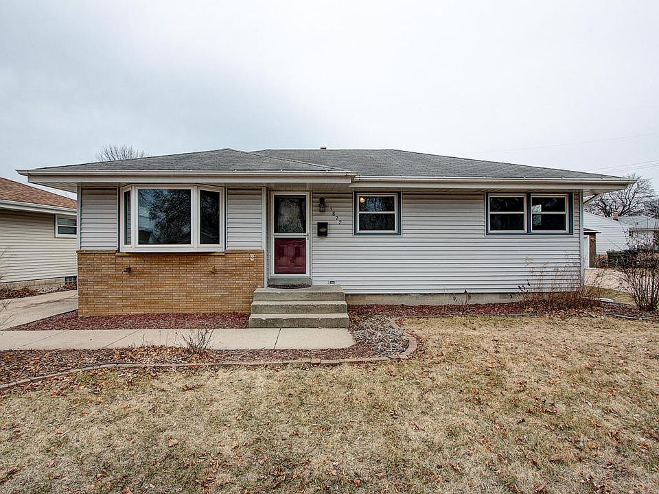 2nd image of 7827 W Lynmar Ct