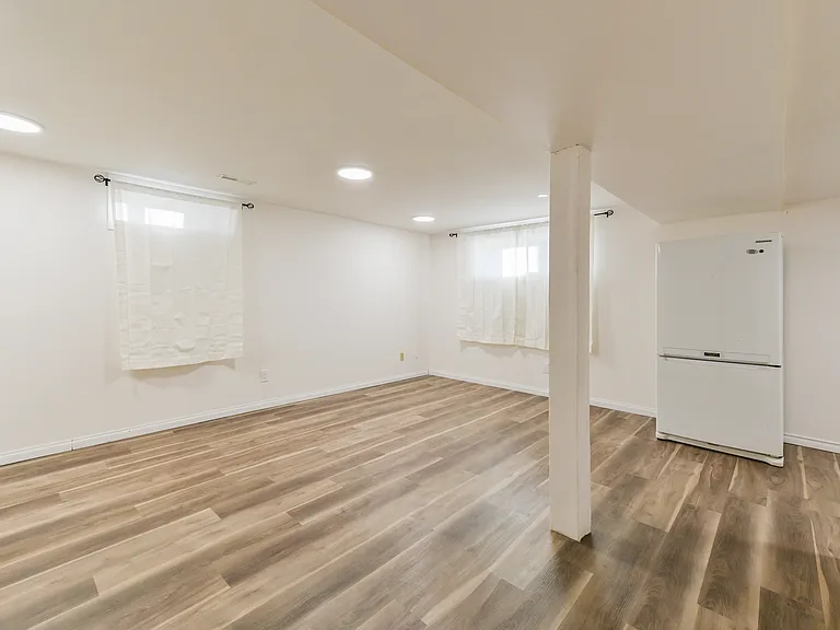205 Pineset Pl NE #B — Photo 11