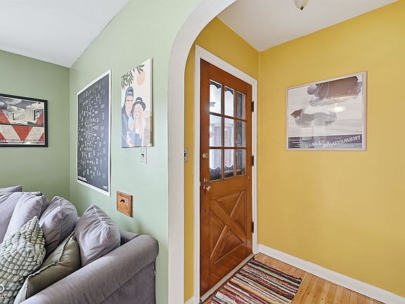 4th image of 1312 N Leland Ave