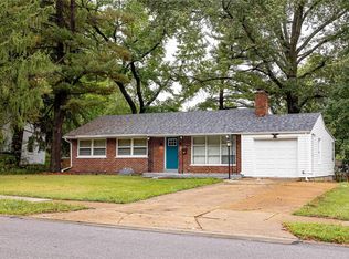 16 Frost Ave, Saint Louis, MO 63135