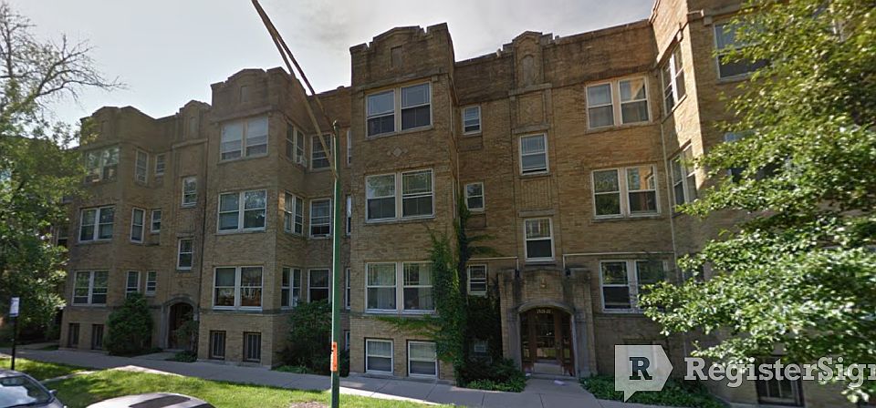 1st image of 1921 W Argyle St APT 1