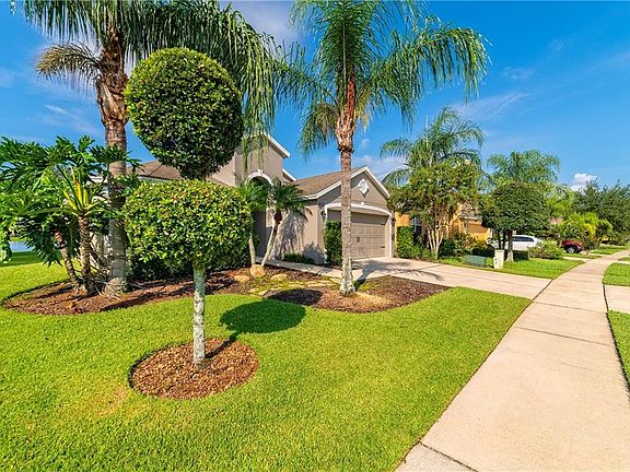 3rd image of 15053 Braywood Trl
