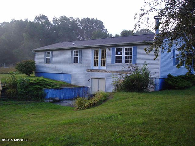 1st image of 3370 Smith Lane Dr