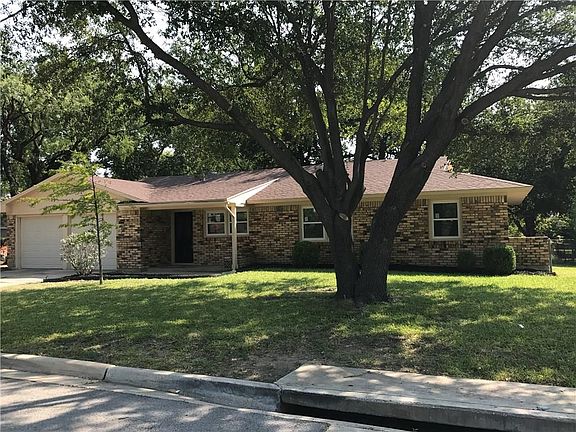 2nd image of 4218 Steven St