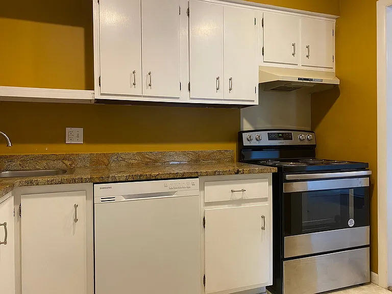 3901 Whitland Ave #23 — Photo 5