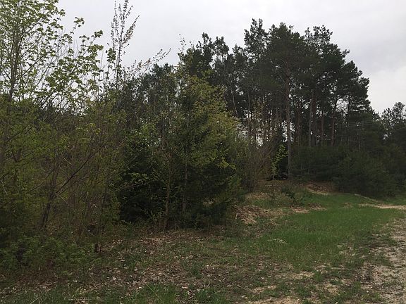 4th image of Peregrine Dr
