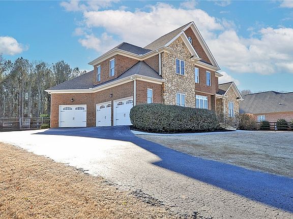3rd image of 1040 Omega Farms Ln