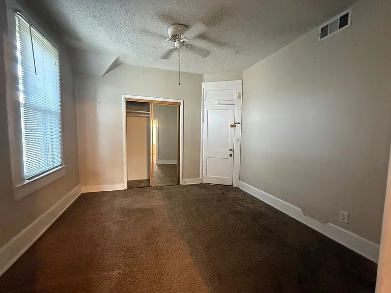 1419 Lipan St #3 — Photo 9