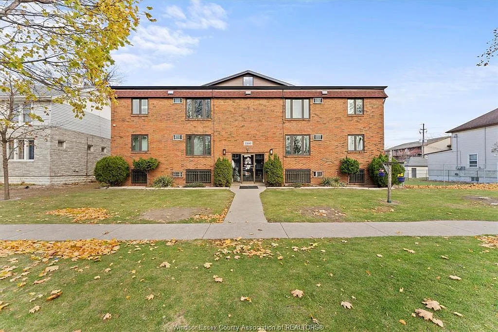 2 bed, $1,500 — Photo 4
