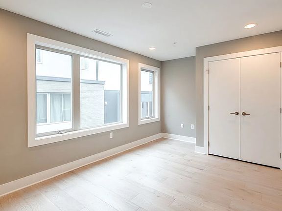 5th image of 927-31 N Front St #6