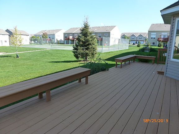 3rd image of 2911 18th Ave E
