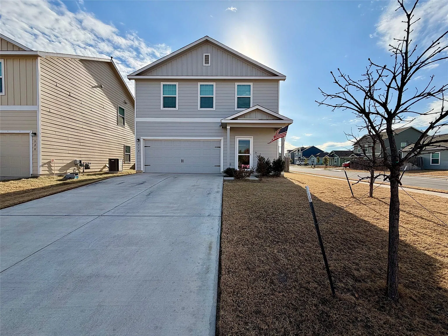 4 bed, 2.5 bath, 1984 sqft, $1,950 — Photo 1