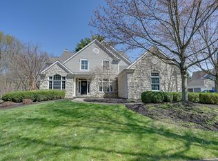 126 Cressingham Ln, Powell, OH