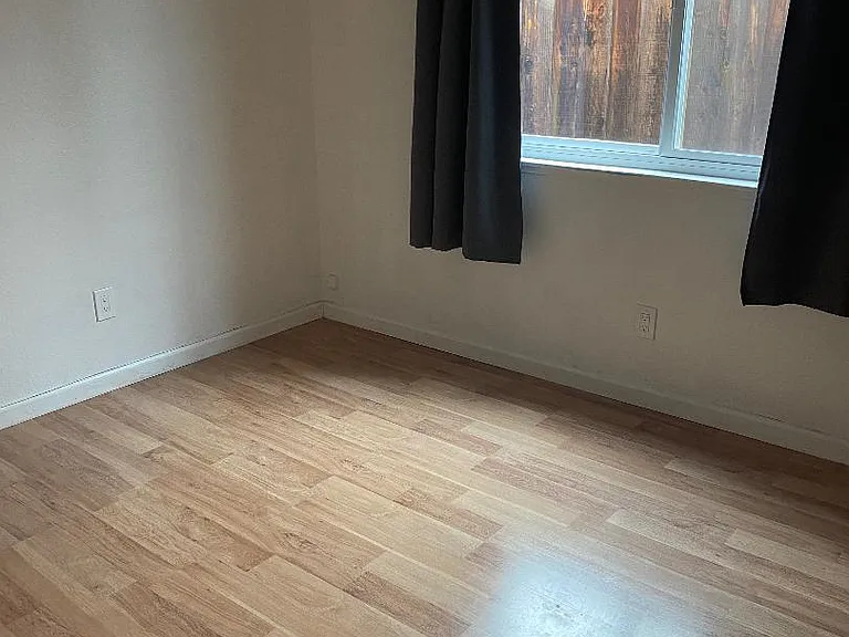 2847 Wildflower Dr — Photo 9