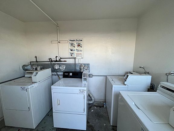 4th image of 600 E Cottonwood Rd #11