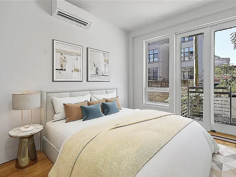 148 S 4th St #202B — Photo 3