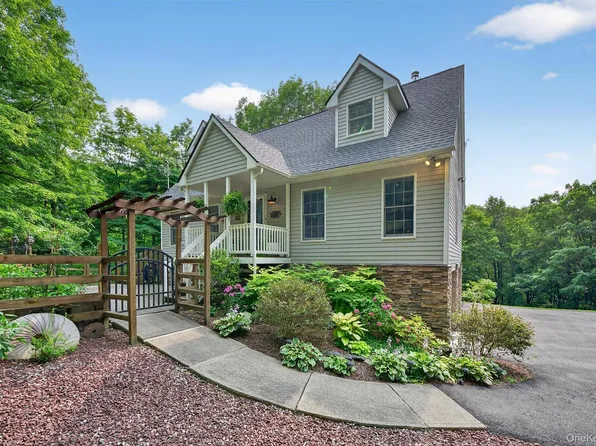 111 Felter Hill Road, Monroe, NY 10950