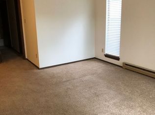 6425 S 20th St APT 26, Oak Creek, WI 53154