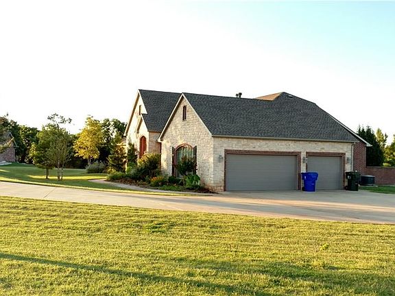 2nd image of 4701 Highland Hills Dr