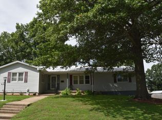 809 Kent Rd, Mexico, MO 65265