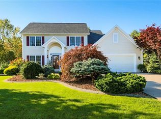 1313 Cherry Laurel Cir, Webster, NY 14580