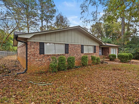 2nd image of 222 Mountain View Dr