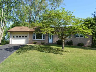 345 Rolling Hills Dr, Christiansburg, VA, 24073