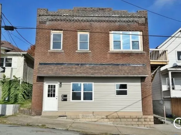 494 8th St #1, Donora, PA 15033