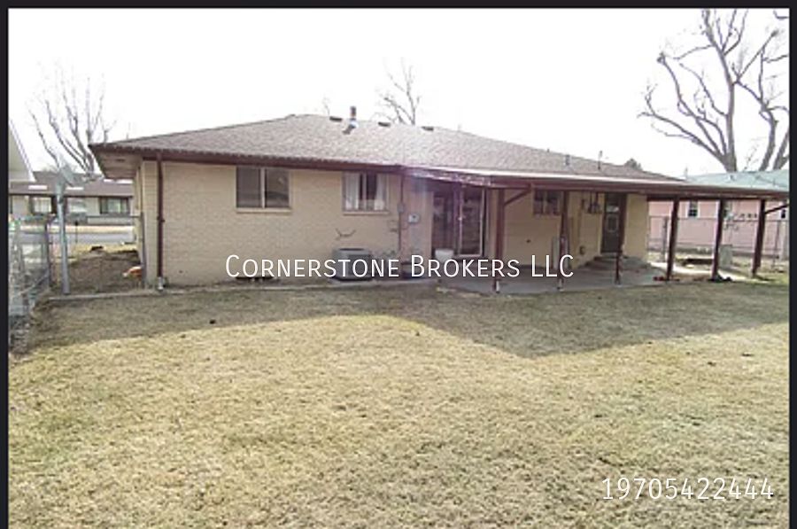 2nd image of 719 Linda St