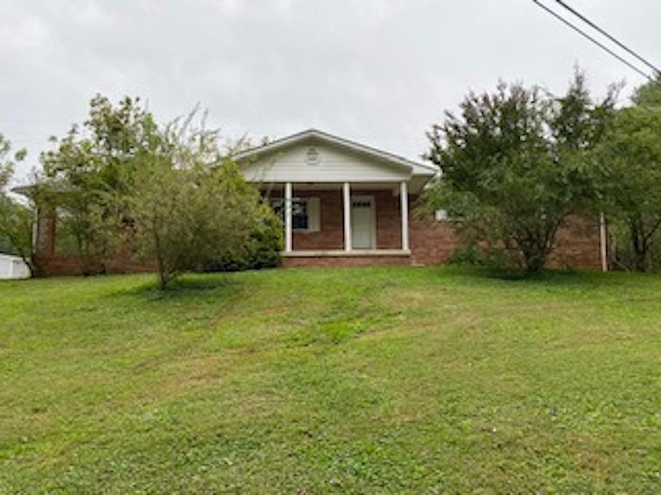 1st image of 118 Green Ln