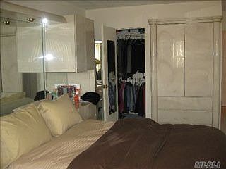3rd image of 25 Neptune Blvd APT 5F