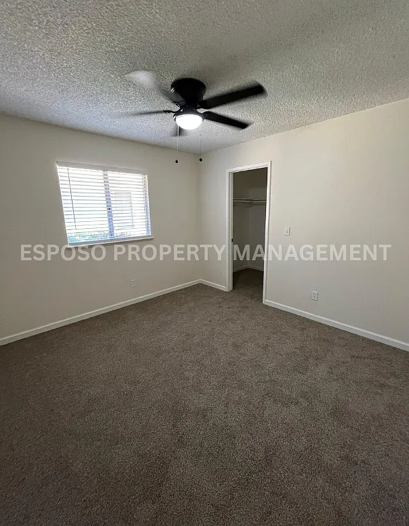 3 bed, 1100 sqft, $1,800 — Photo 2