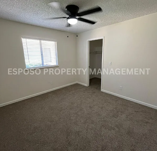4014 N Benedict Ave #101 — Photo 2